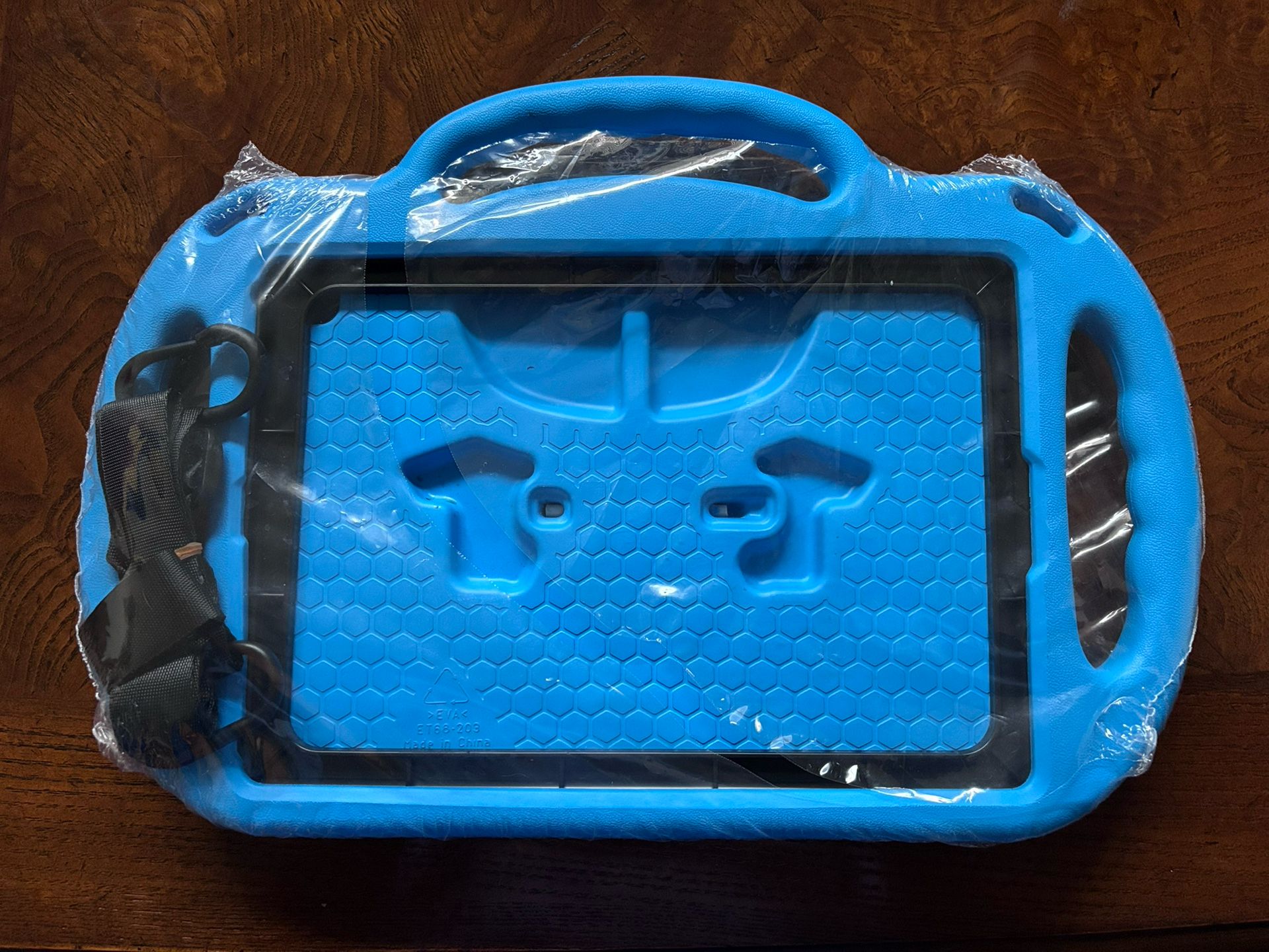 New 9.7” Kids iPad Holder - Case With Stand “blue”