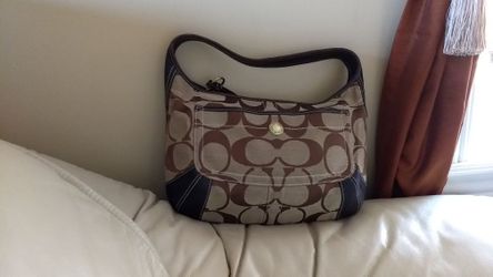 Authentic Coach used purse that still has a lot of life :)
