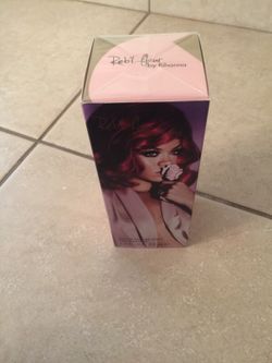 Rebl Rihanna perfume brand new