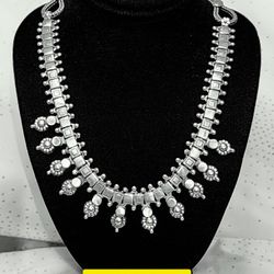 Sterling Silver Vintage Necklace 