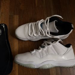 Air Jordan 11 Retro Low Legend Blue