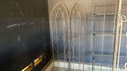 Divider