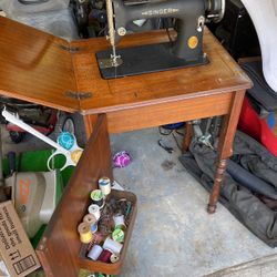 Sewing Machine 