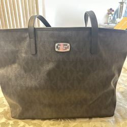 MK Purse
