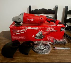 Milwaukee 15 Amp 9” Large Angle Grinder