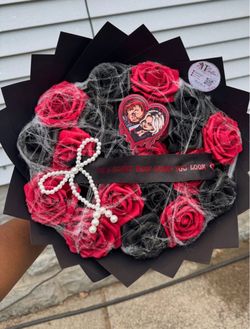 Chucky Horror Theme Artificial Rose Bouquet