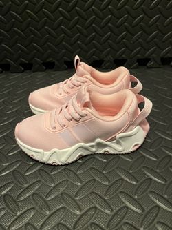 Pink Low-Top Sneakers Náutica