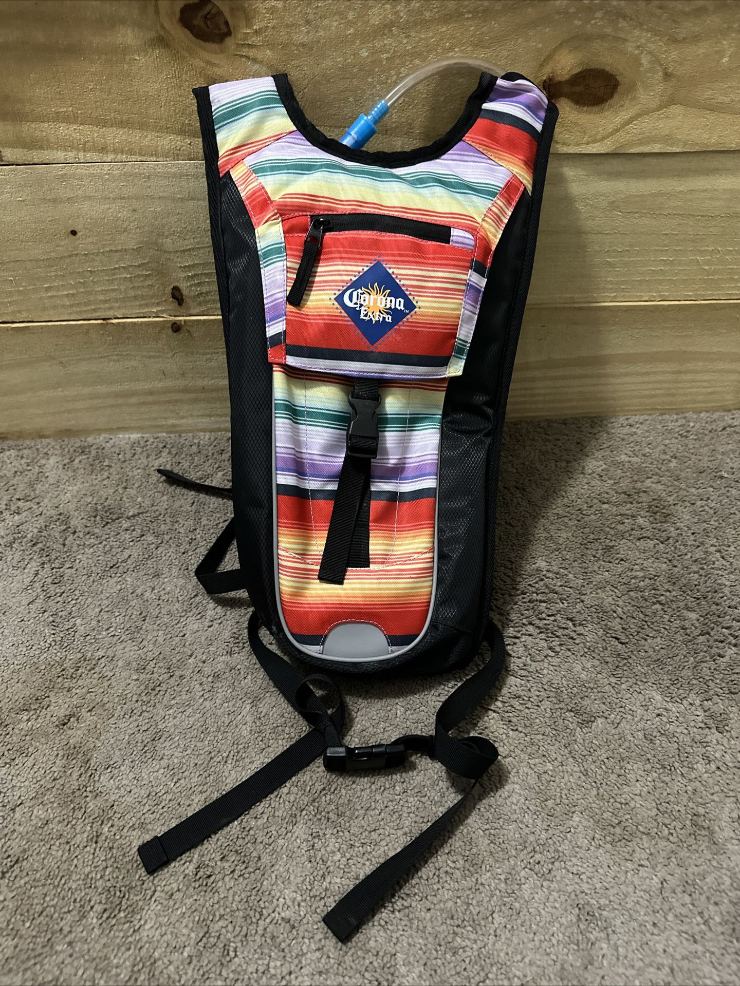 New Spencer’s Corona Hydration Backpack 2.0 L Water Bladder