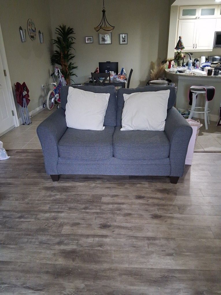 Sofa Set