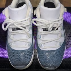 Jordan 11 Low Snakeskin 