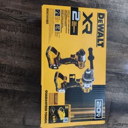 Combo Dewalt 300 No Less