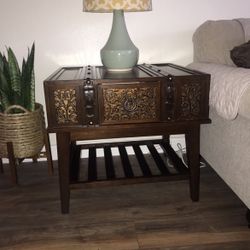 2  End  Tables & Matching Chest