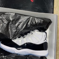 Jordan 11 Concord VNDS size 9.5 Og All, Pick Up Only, TRADES ARE AVAILABLE READ BIO !