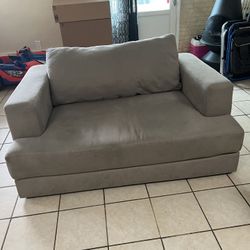 Loveseat/Free