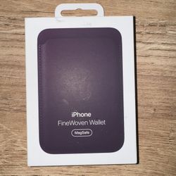 Apple MagSafe Wallet