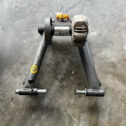 Cyclops Bike trainer