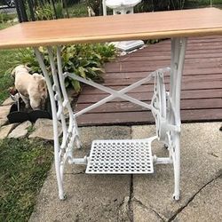 Sewing Machine Table