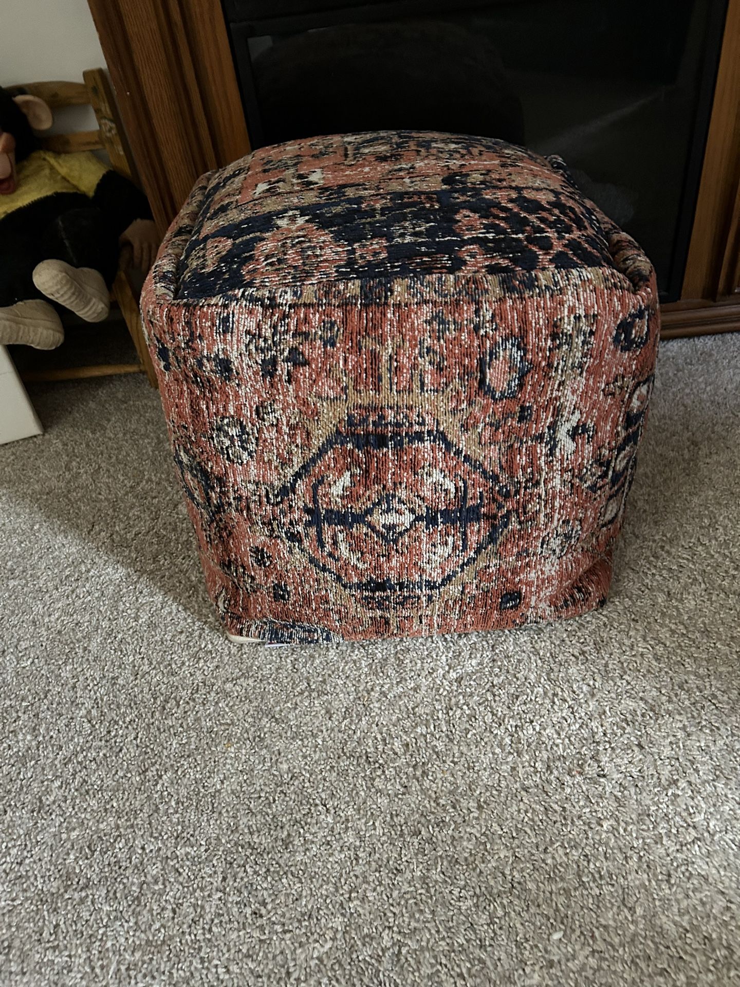 Ottoman/Foot Stool