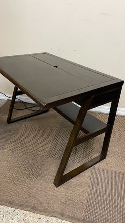 Ashley Wood Desk, USB & Plug, Shelf for media like iPad 🚚 extra