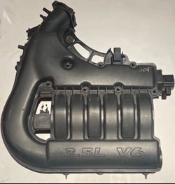 2008 2009 2010 Chrysler 300 Dodge Charger Magnum 3.5L Upper Intake Manifold