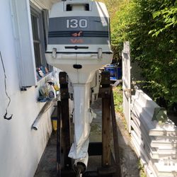 Johnson 130 HP For Parts Or Fix, Good Compression, Power Trim,lower Unit, Kendall West Area