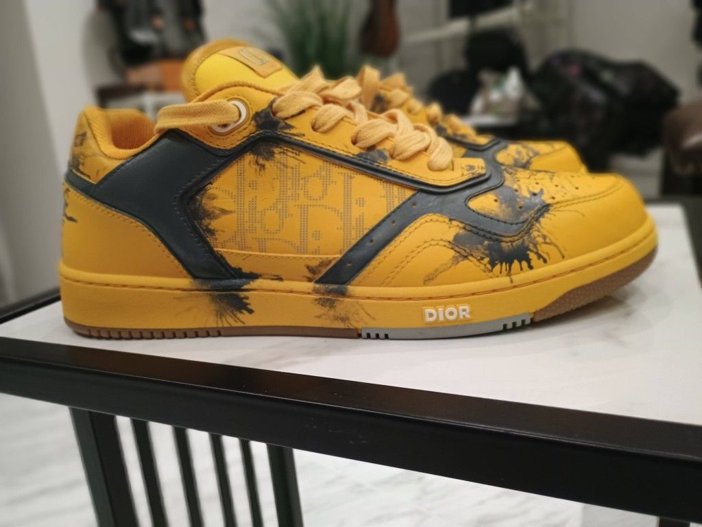 Christian Dior B27 Low Top World Tour Yellow Beige Oblique Sneaker Dior B27 Low Oblique Sneakers - Brown | Editorialist main image 4