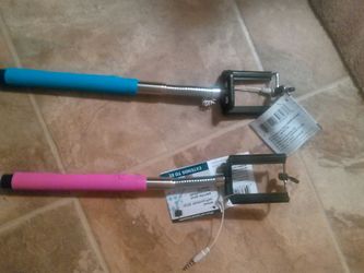 Selfie sticks