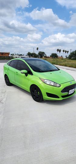 2015 Ford Fiesta