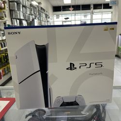 PlayStation 5 Slim 1TB Disc! Finance For $50 Down Payment!!