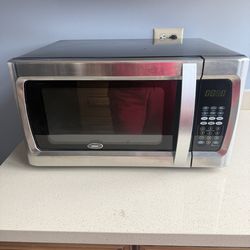 Oster Microwave
