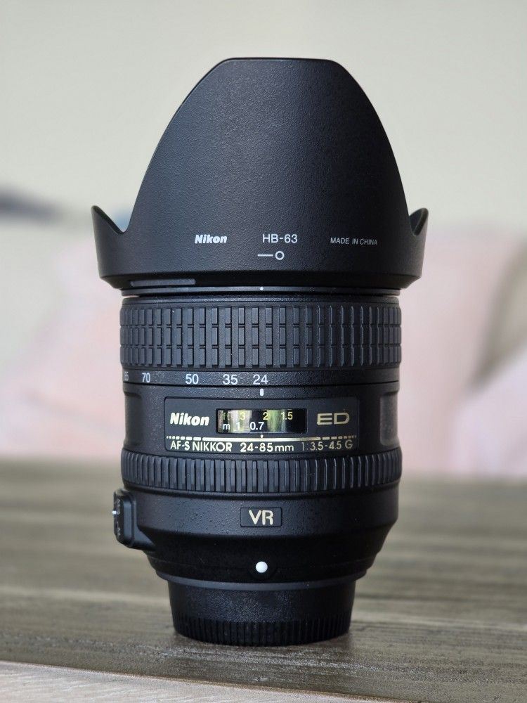 Nikon AF-S Nikkor 24-85mm f/3.5-4.5 G VR ED IF Lens