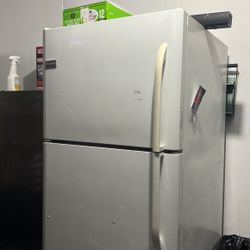 Frigidaire Fridge For Sale 