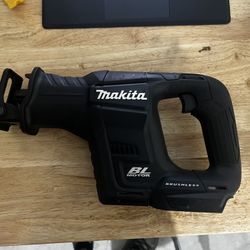 Makita Subcompact Reciprocating Saw