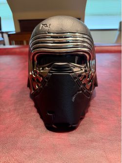 Hasbro Star Wars Black Series Kylo Ren Electronic Voice Changer Helmet B3928
