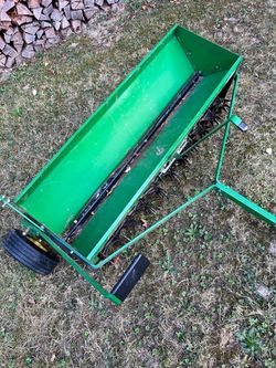 John Deere Aerator
