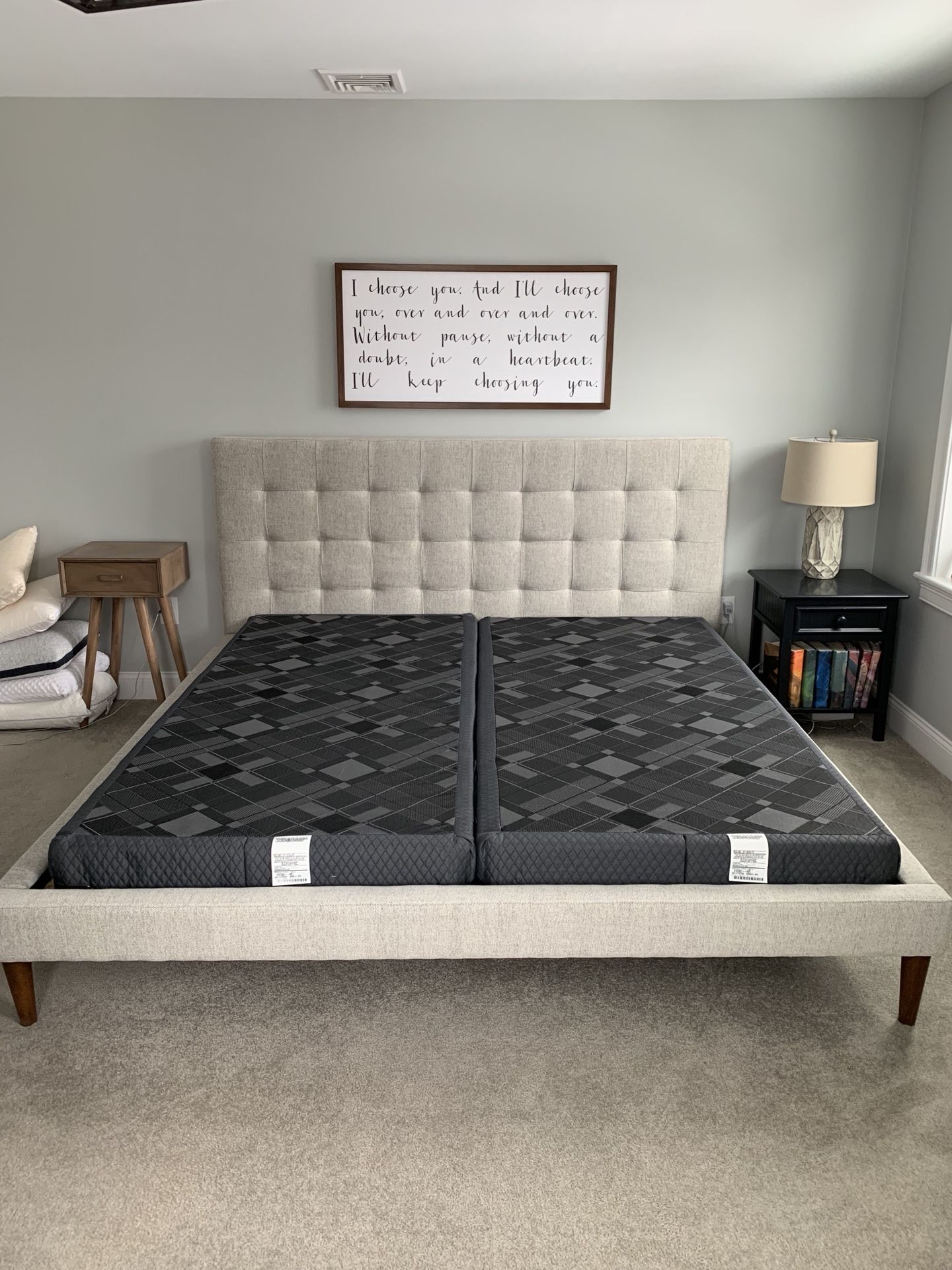 Jordan’s Furniture Beautyrest Black Platinum XL King Box Spring **Brand New - Never used**
