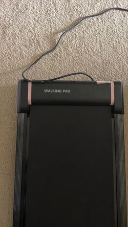 Walking pad/ treadmill