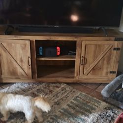 Wooden Tv Stand 