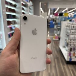 iPhone XR 64 Gb Unlocked White