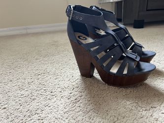 Guess Heels 
