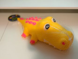 Yellow gator Squeeze Toy