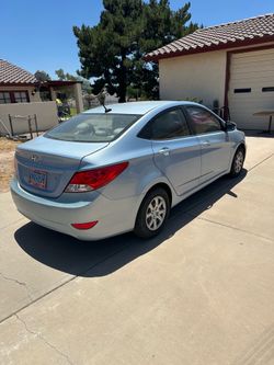 2012 Hyundai Accent. W brakes