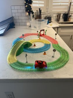 Magic Trax Race Car Set And Track