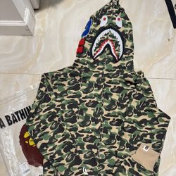 BAPE abc green camo shark hoodie 