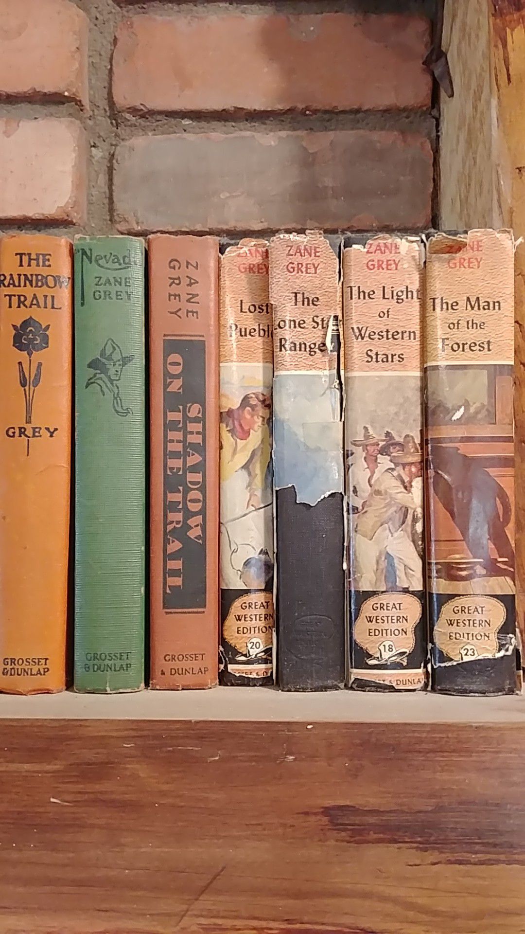 Lot of antique Zane Grey books