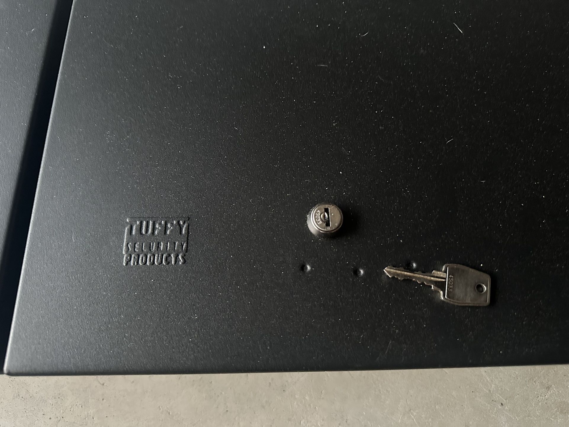 Tuffy Truck Cab Vault