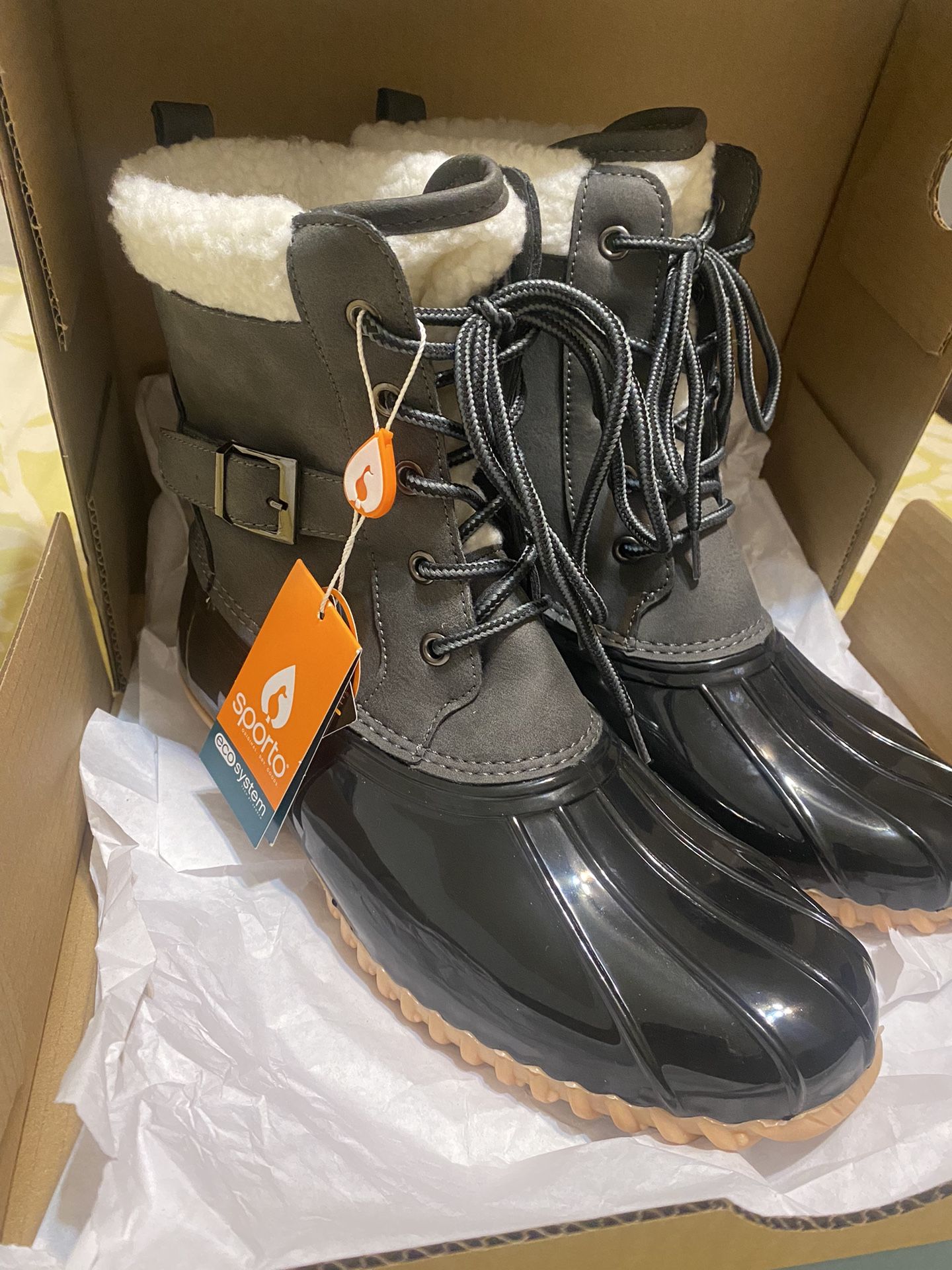 Brand New Size 10 Women’s Sporto Ecosystem Rain/Snow Boots