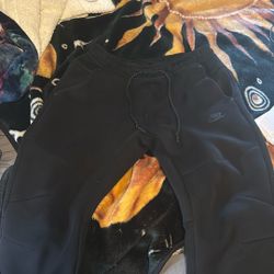 Brand New Nike Tech Pants, Medium