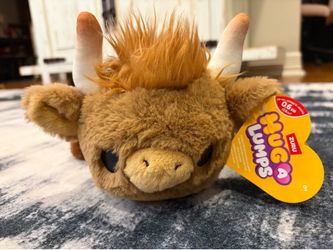 ZURU Hug A Lumps Holly Highland Cow Weighted Plush 1.3lb
