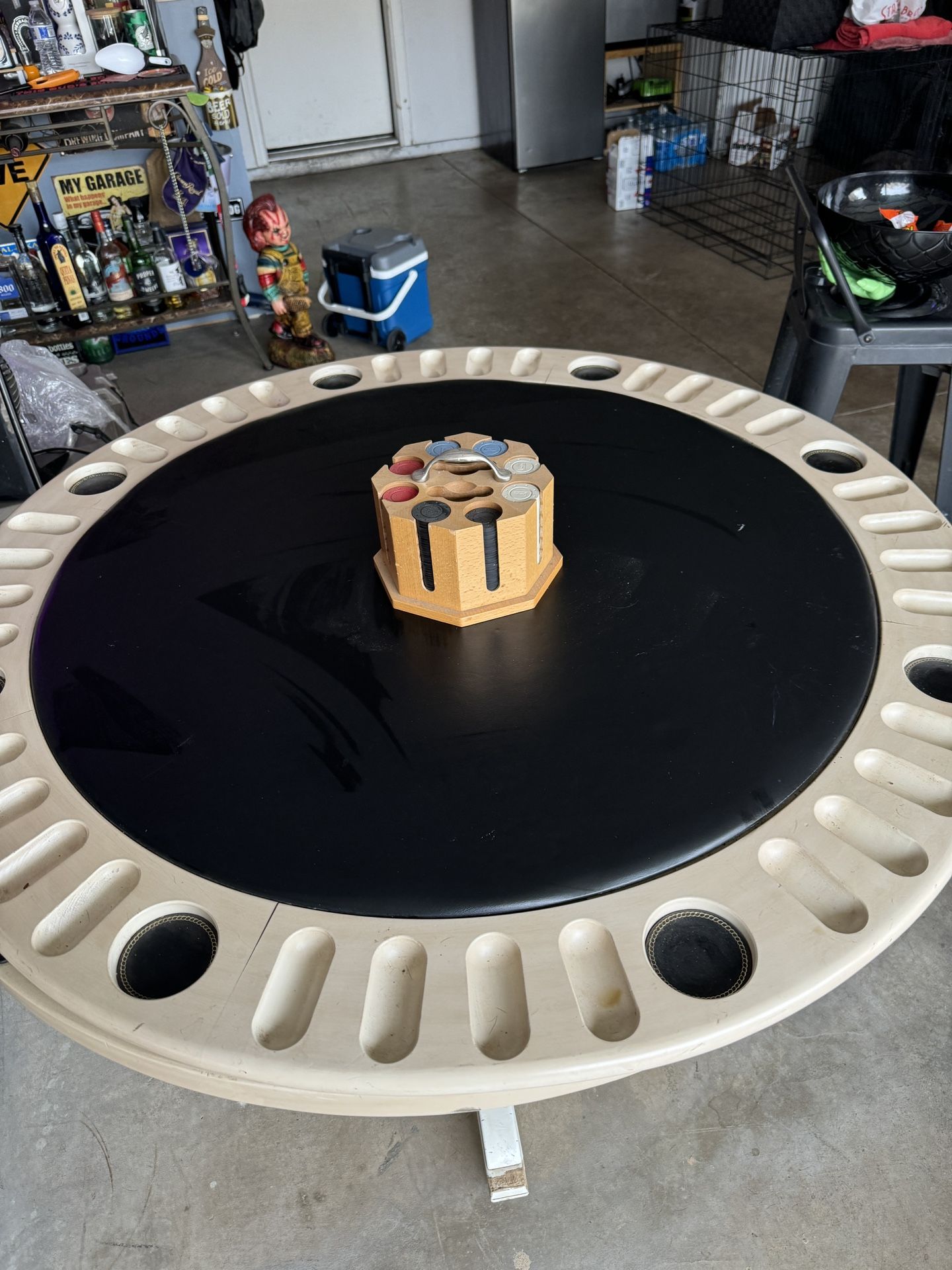Poker Table